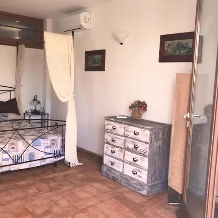 Casa Katia, Giuliana & Nami Holiday home *