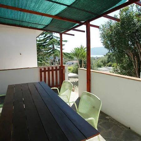 Casa Katia, Giuliana & Nami Holiday home Lacona